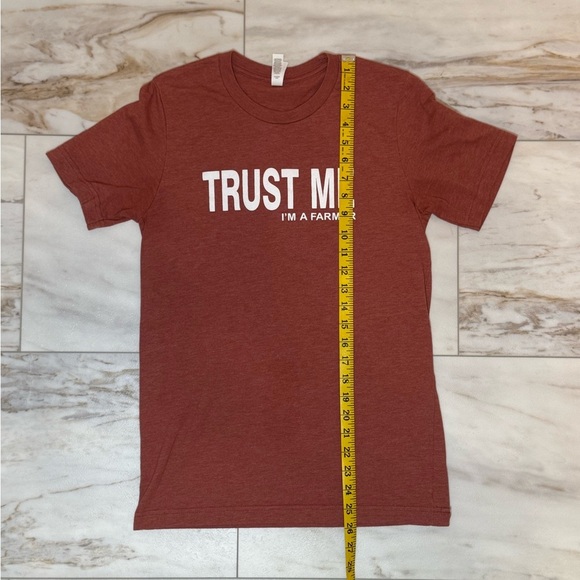 Bella + Canvas “Trust Me I’m a Farmer” Graphic Tee - Size Small - Picture 3 of 6